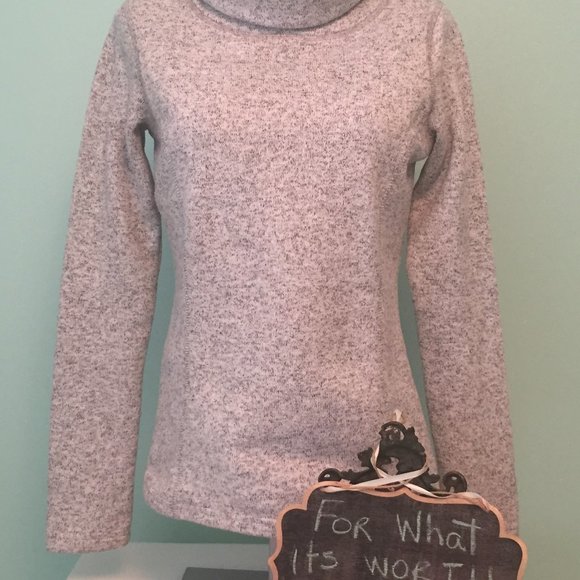 🍁386-UR Powerful ❤️~Mountain Warehouse~Turtle Neck Sweater - Picture 2 of 2